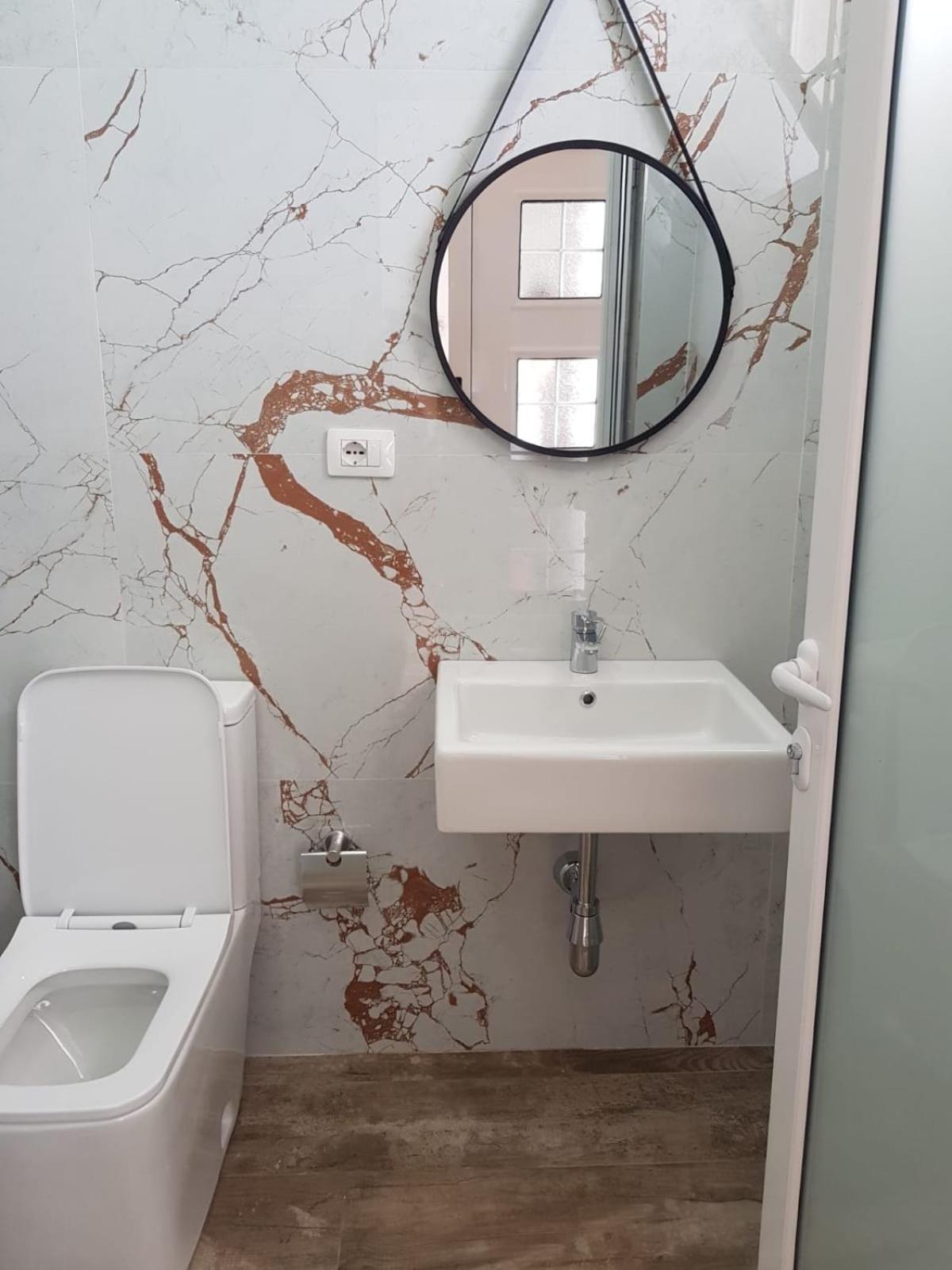 Gray&Oli Studios Vlorë Εξωτερικό φωτογραφία