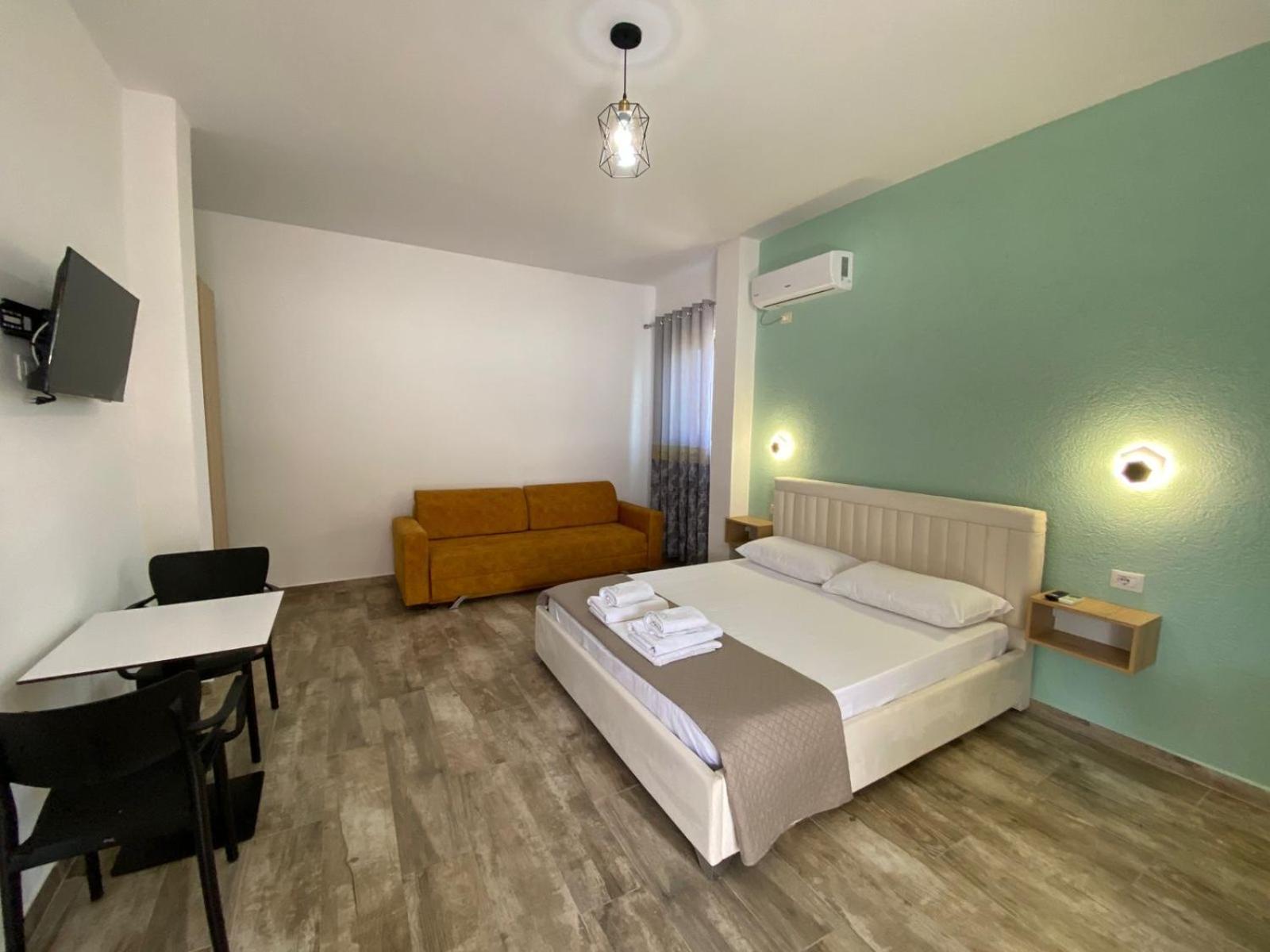 Gray&Oli Studios Vlorë Εξωτερικό φωτογραφία